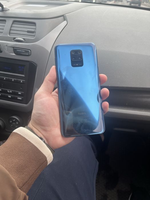Продам телефон Redmi Note 9 Pro 128Gb