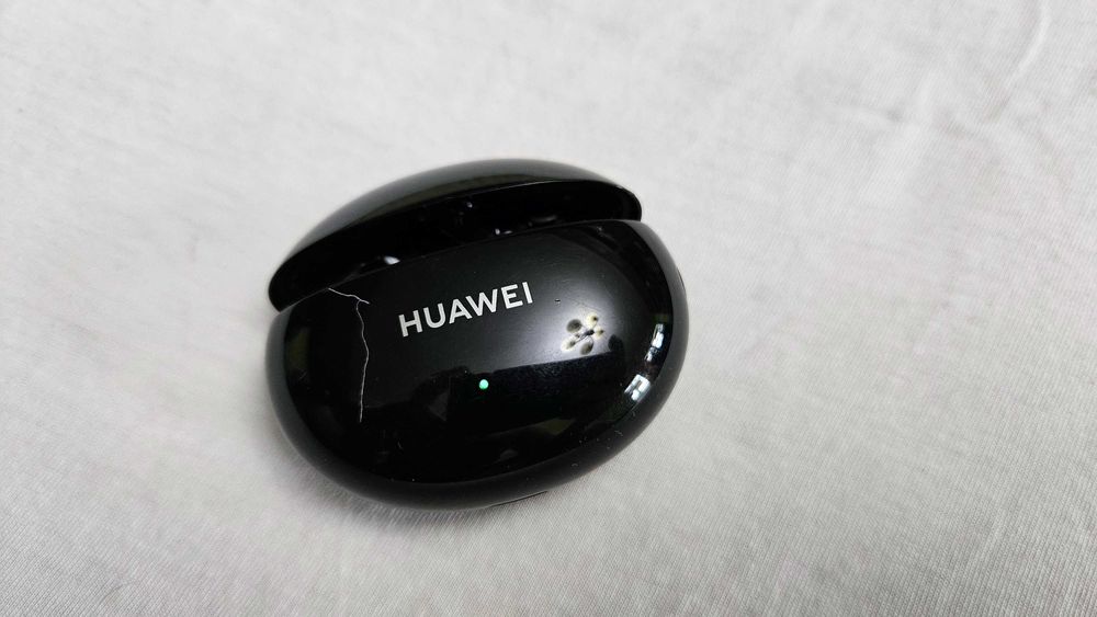 TV Dock Suport Huawei Buds 4i fara caști, doar suportul
