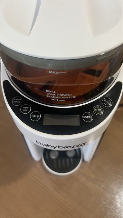 машина за адаптирано мляко baby brezza