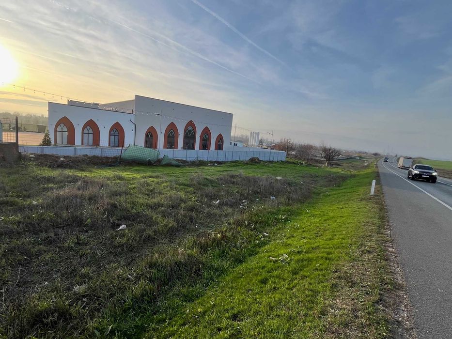 217 mp intravilan Craiova, 25 m deschidere directa la Centura de Nord a Craiovei