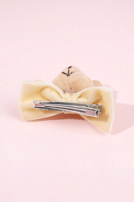 Фиба с плюшено мече в различни цветове, вдъхновена от Petite Fleur