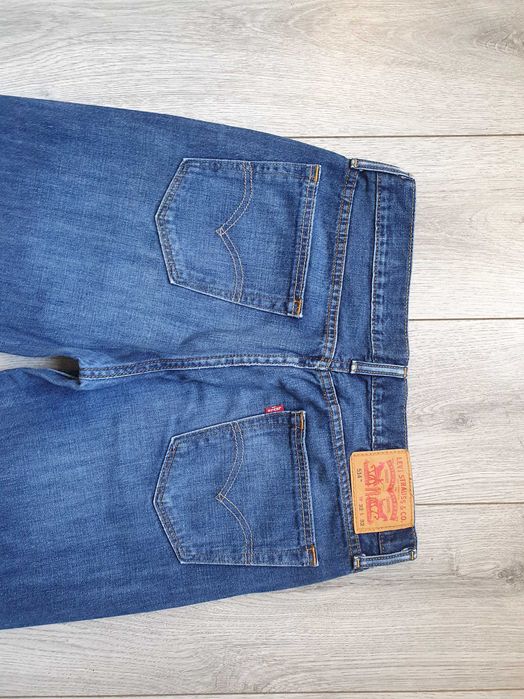 Blugi LEVI'S 514 - Marime W32 L32 (Talie 84 cm)