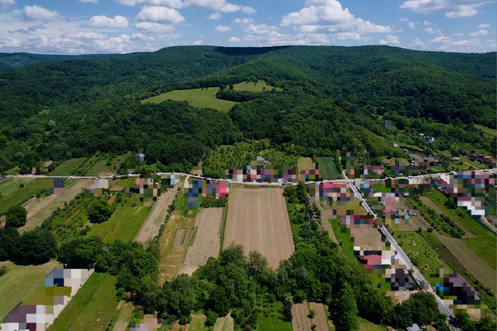 Teren intravilan 9700 m2, com. Baiculesti, Deschidere 60m