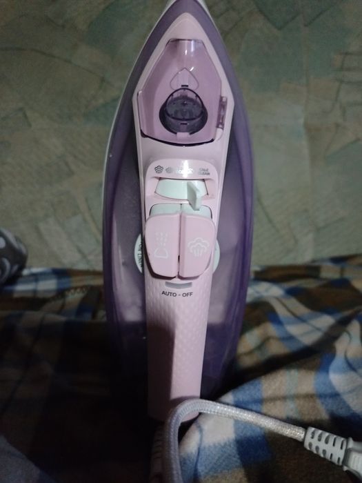 Продам утюг PHILIPS