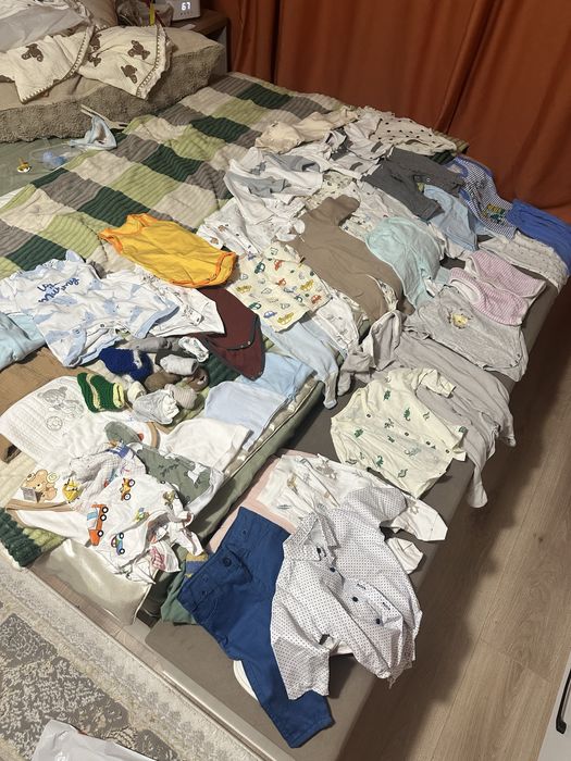 Отдам бесплатно детские вещи