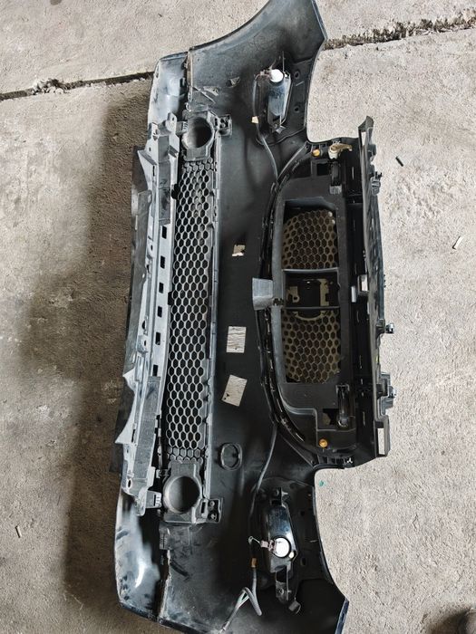 Предна броня за смарт 453