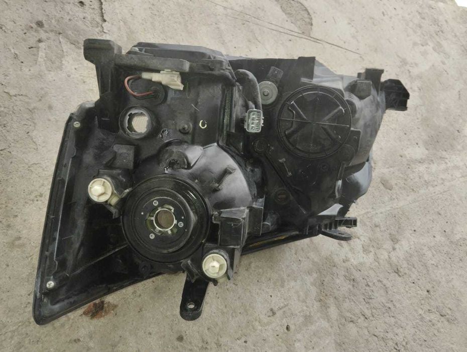 Фары на тойота альфард