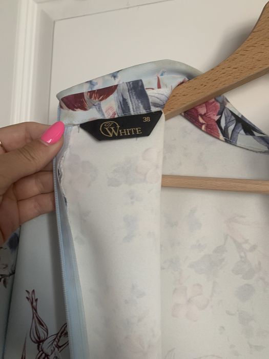 Рокля риза размер 38