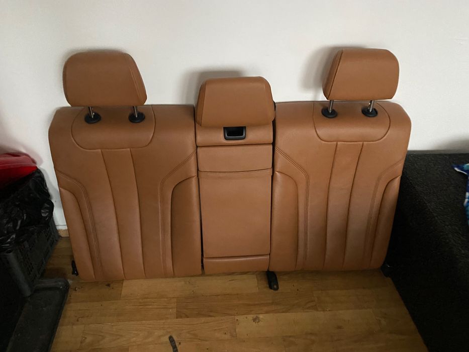 Bmw G30 кожен салон