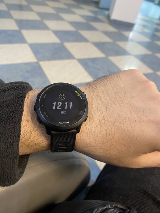 Часы Garmin forerunner 55