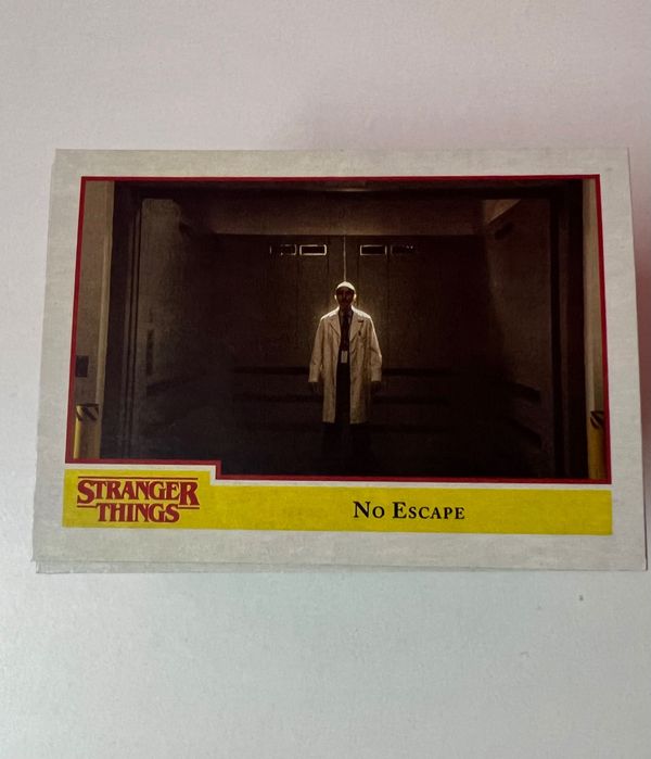 Stranger things Topps card collection