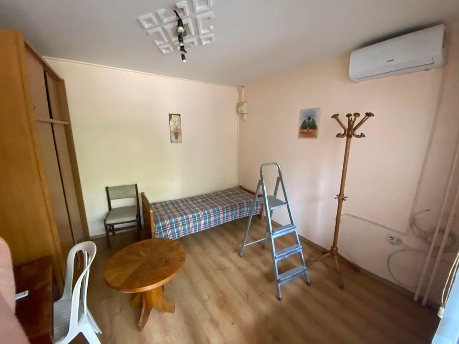 Дава се под наем Двустаен апартамент в Бургас, Братя Миладинови - 50 кв.м за 306 € - Снимка #3