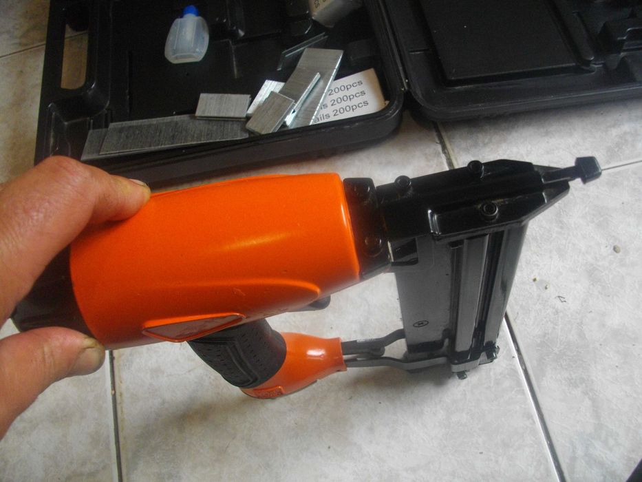 Ел.Роторайзер Мини Ръчен Циркуляр EXAKT/Пневматичен Такер 16-50мм-NUAI