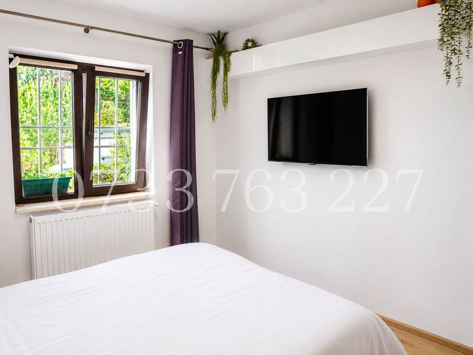 Proprietar vand apartment cu 4 camere - Vedere 3