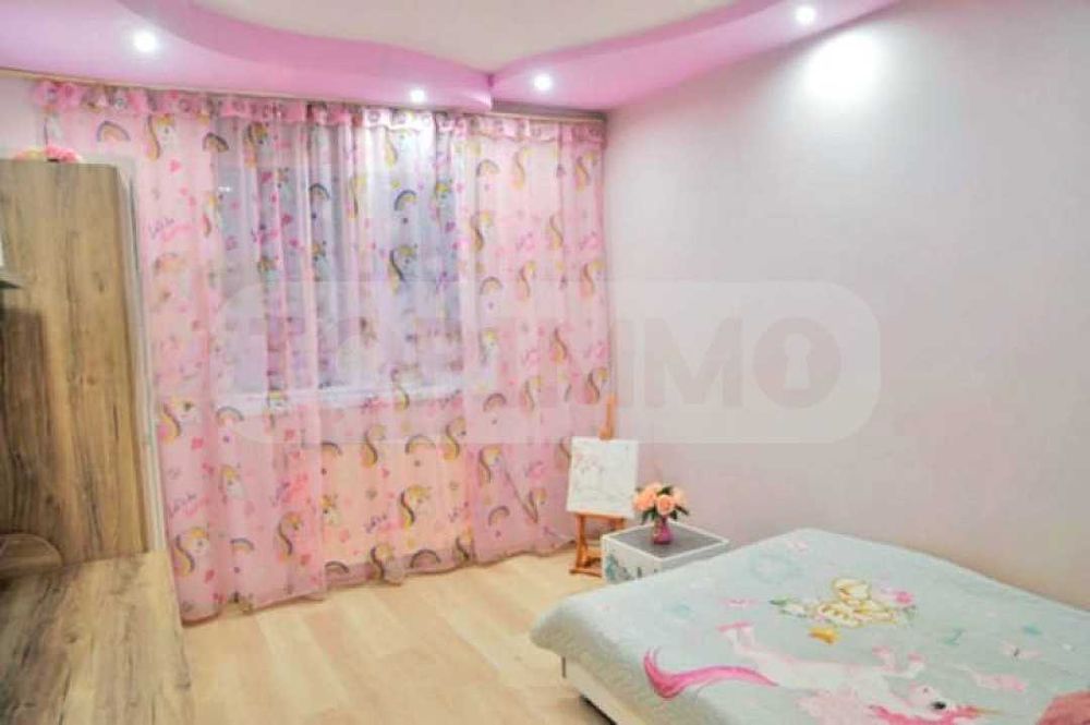 Продава се Тристаен апартамент в Варна, Зимно кино Тракия - 96 кв.м за 1875 €/кв.м - Снимка #3