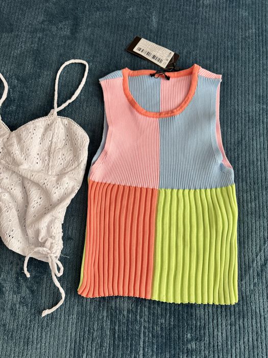 Дамски цветен топ