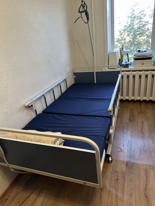 Продам медицинскую кровать