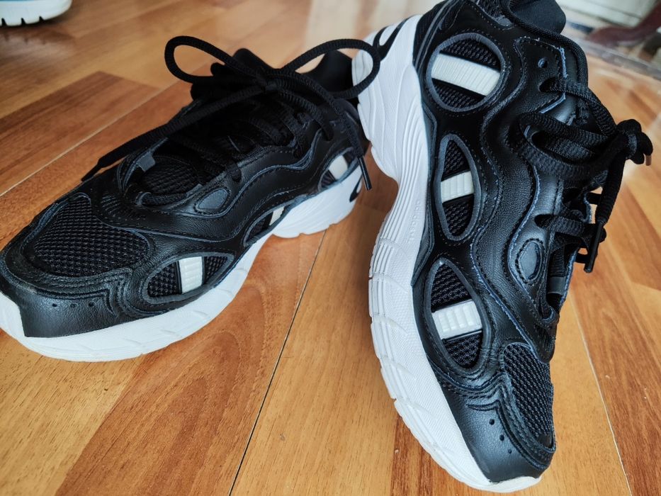 Маратонки  Adidas