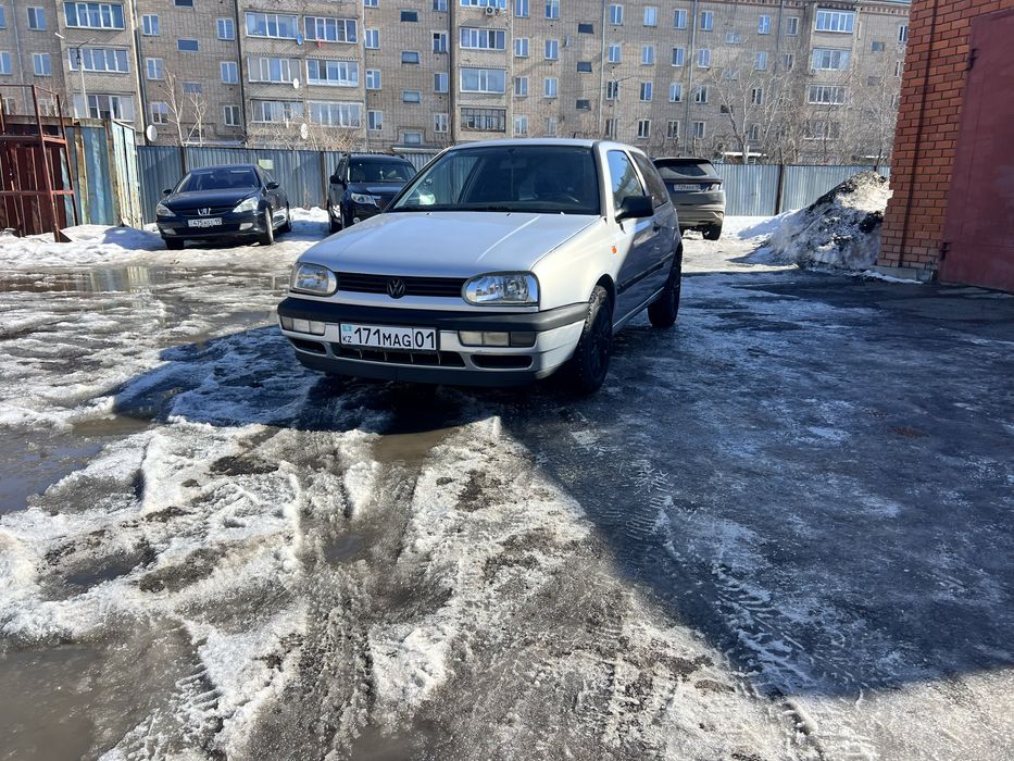 Продам гольф 3  Акпп.