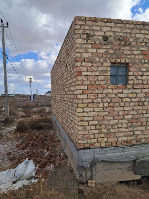 Байтерек 4 -те жер сатылады