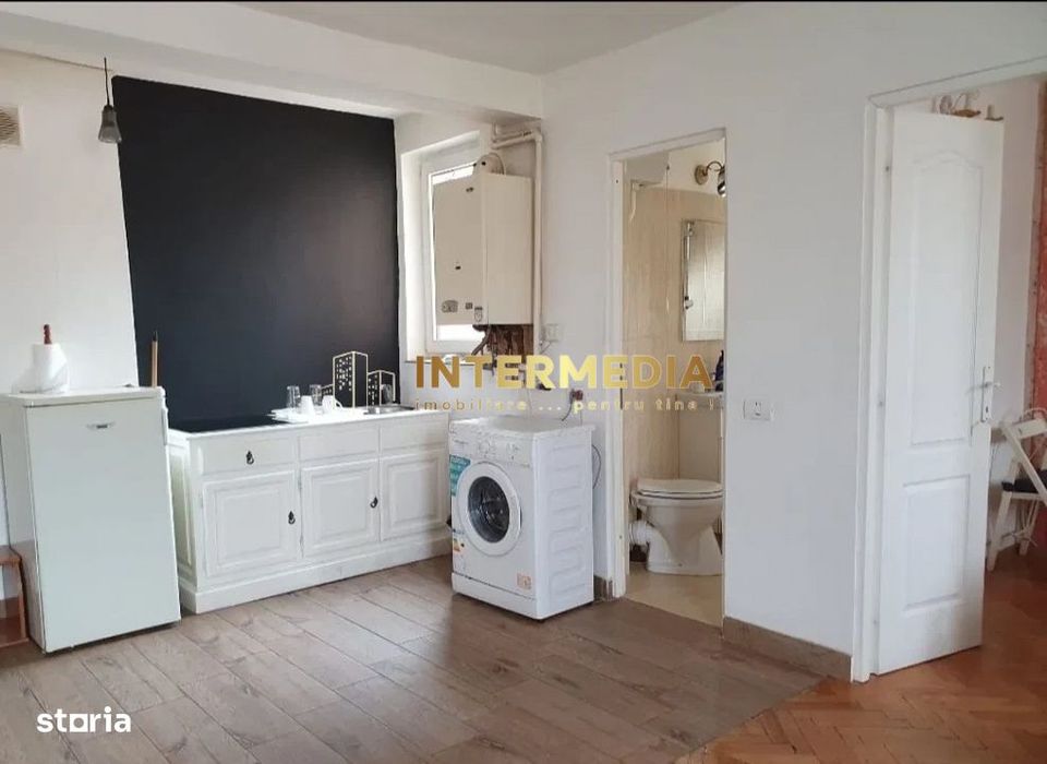 Vanzare Apartament 2 camere CETATE Bloc Caramida Renovat Finisat Mobil — fotografia 3