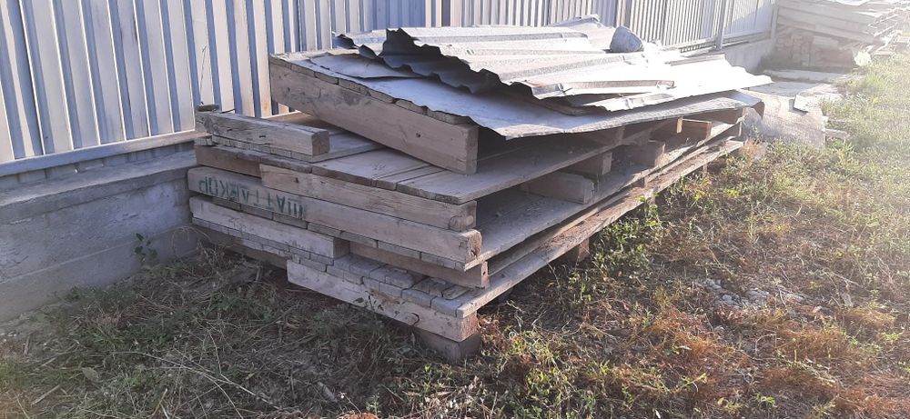 Апалубка доски бруски пило материал