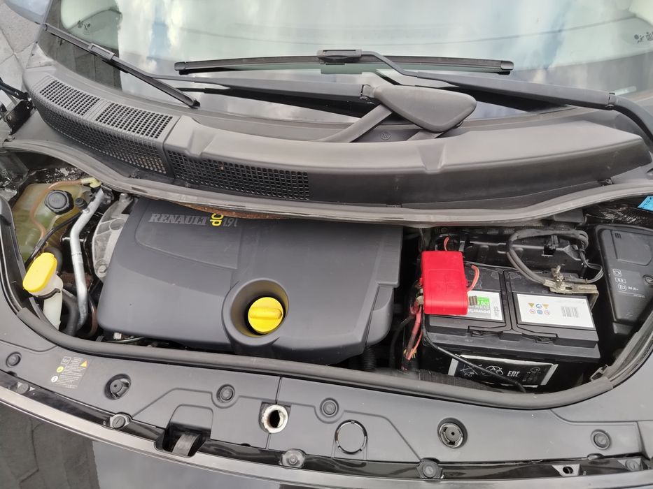 Vând Renault Scenic 1,9 Diesel
