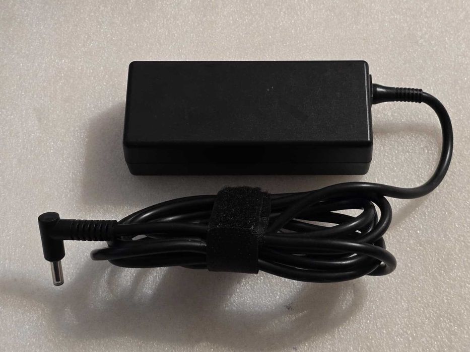 Incarcator laptop original HP 19.5V 3.33A 65W mufa: 4.5x3.0mm