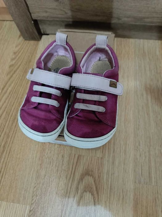 Pantofi sport Tikki Barefoot, marimea 24