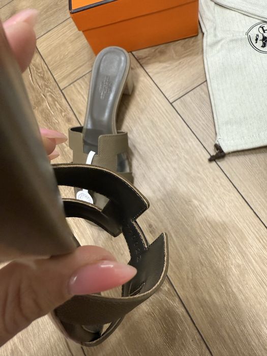 Тапочки Hermes Oasis