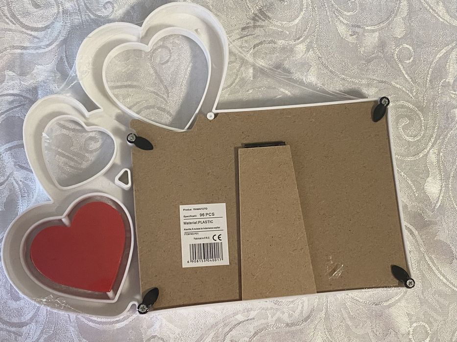 Ramă foto 10 cm x 15 cm- model inimioare