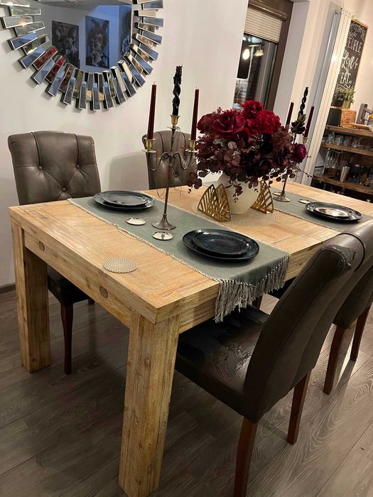 Masa Extensibila Lemn Masiv Salcam (180-240 cm) + Cadou 4 Scaune