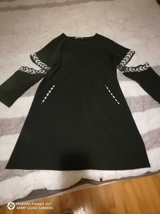 Интересна  рокля