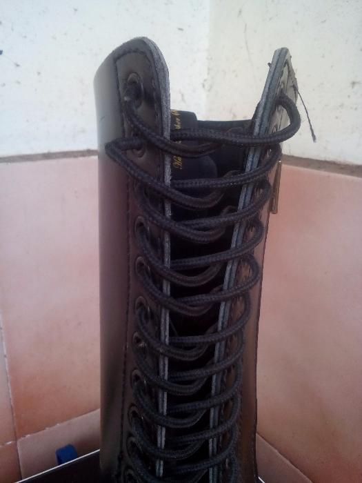 Ботуши с платформа, телешси бокс №37