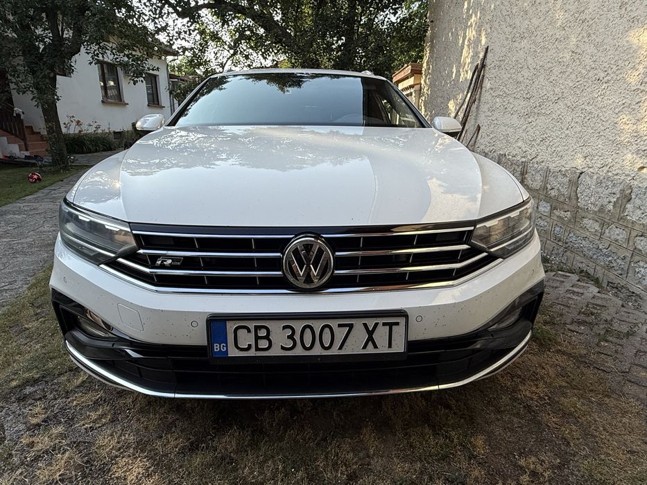 VW Passat B8.5 2.0 TSI 3xR Line Face 94000км