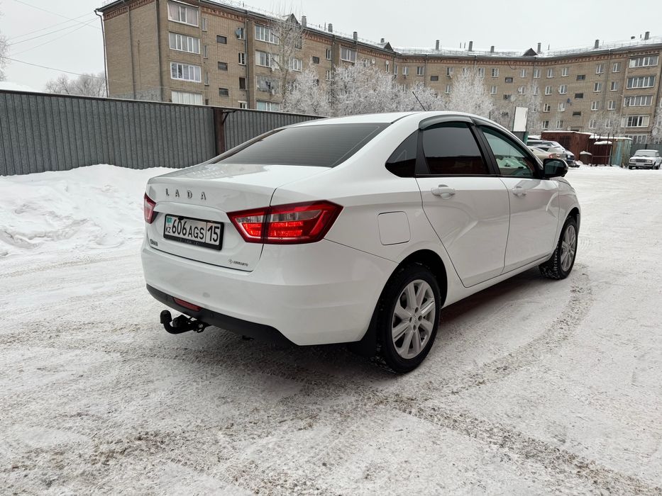 Продам ладу веста