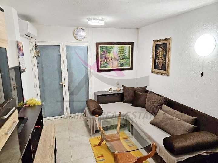 Атрактивна Цена! Студио- Колхозен Пазар