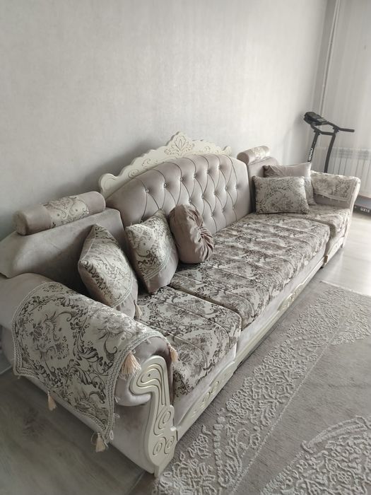 Продам диван в отличном состоянии