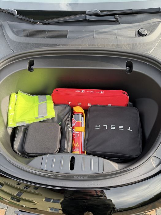 TESLA MODEL 3  Standard Range Plus 2021 baterie LFP 60 KW