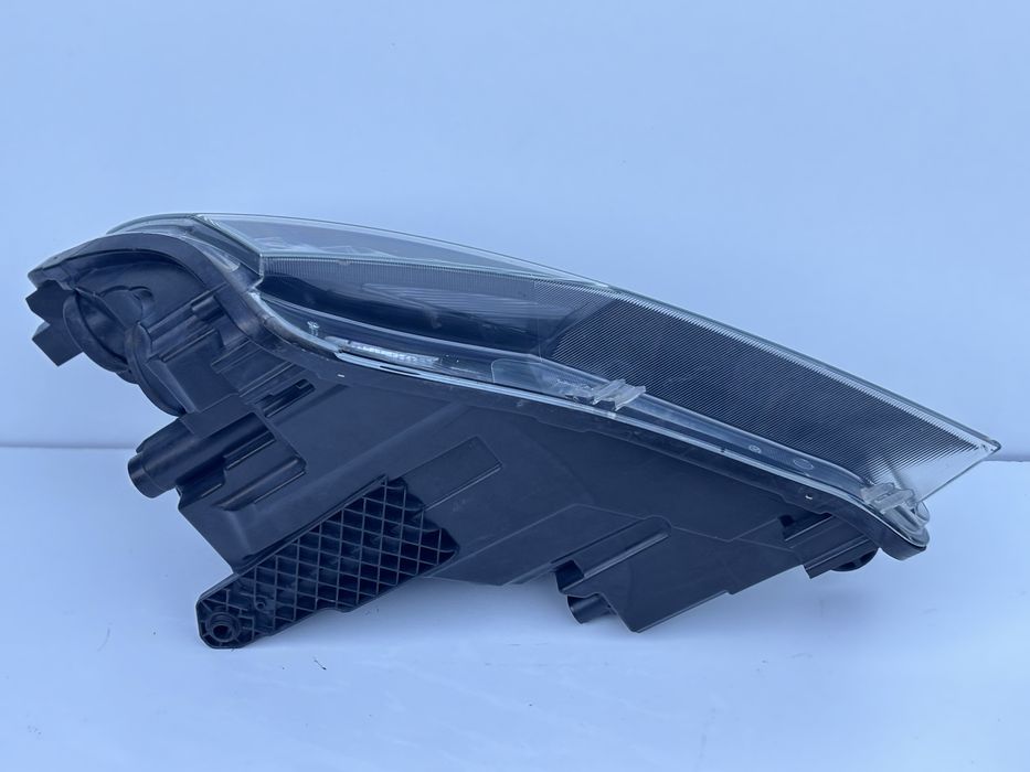 Far st /dr  Skoda Superb 3 2015-2020