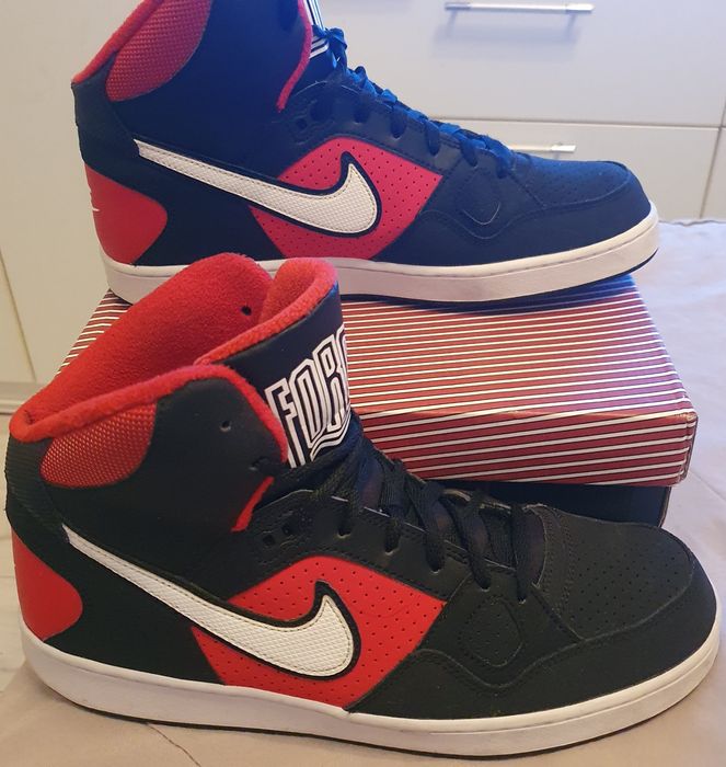Ghete Nike mas 46