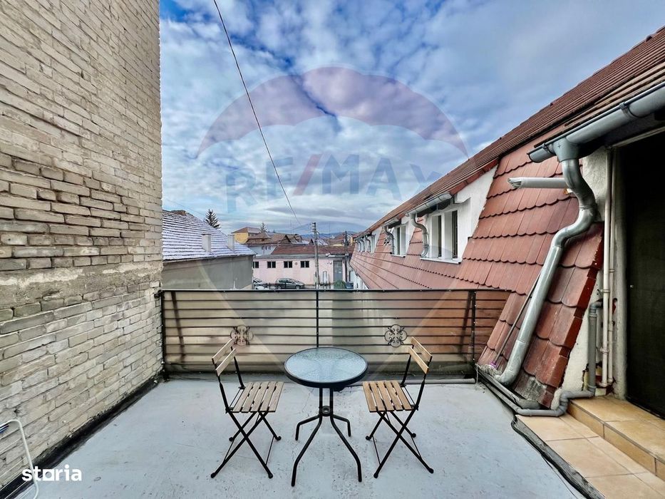 Apartament cu 2 camere de vânzare în zona Central