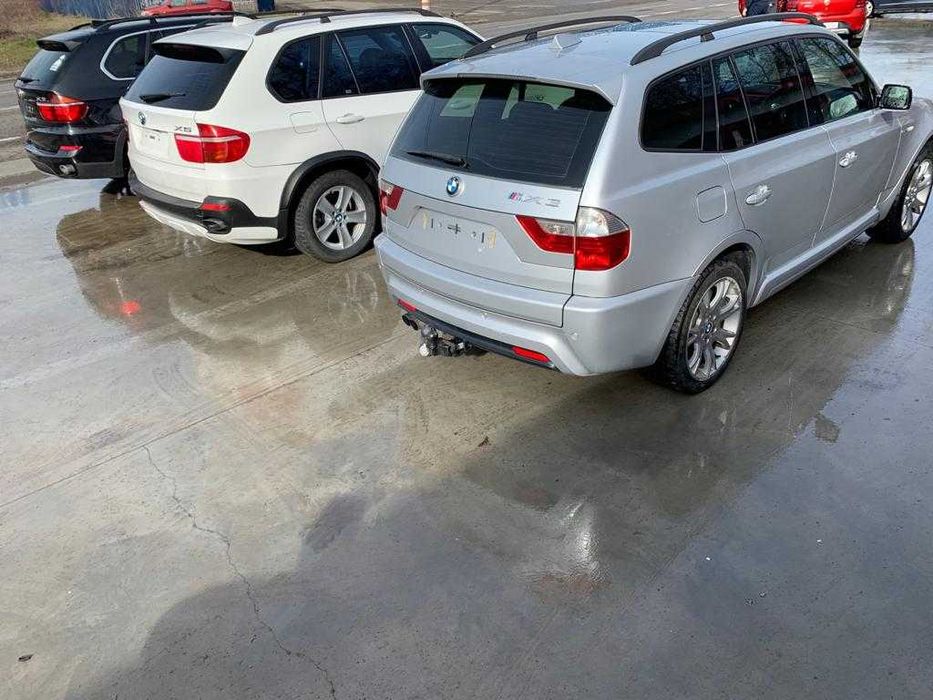 Dezmembrez bmw x5 e70 facelift/x3 e83 facelift/x5 e70 non-facelift