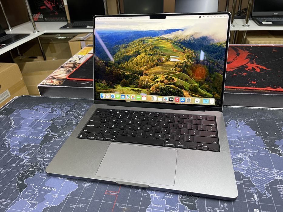 MacBook Pro 14 M3 2023/8Gb/SSD1000Gb