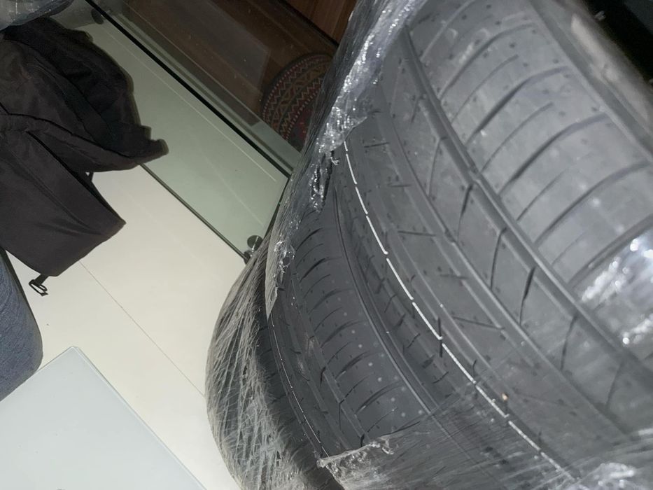 Anvelope auto  KUMHO ecsta 225/50ZR 17 XL