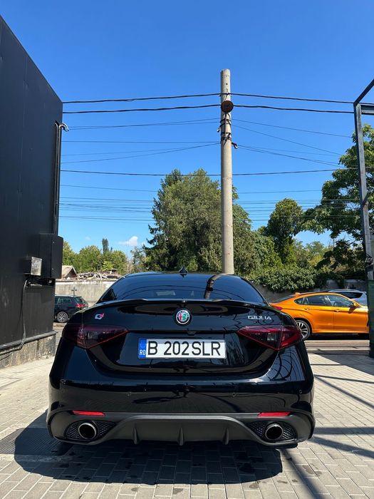 Alfa Romeo Giulia Q4 Veloce