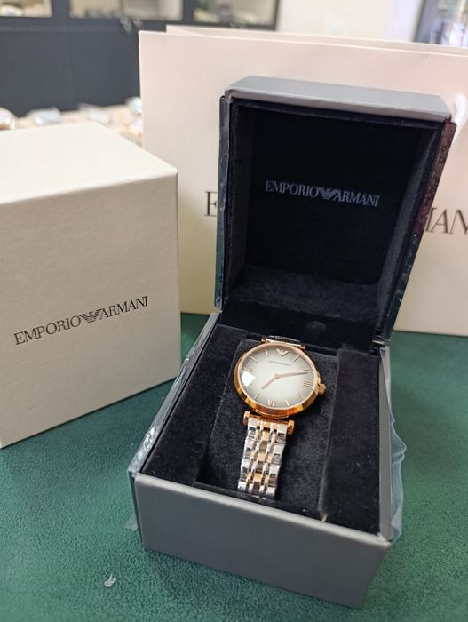Emporio Armani — стиль в каждой детали