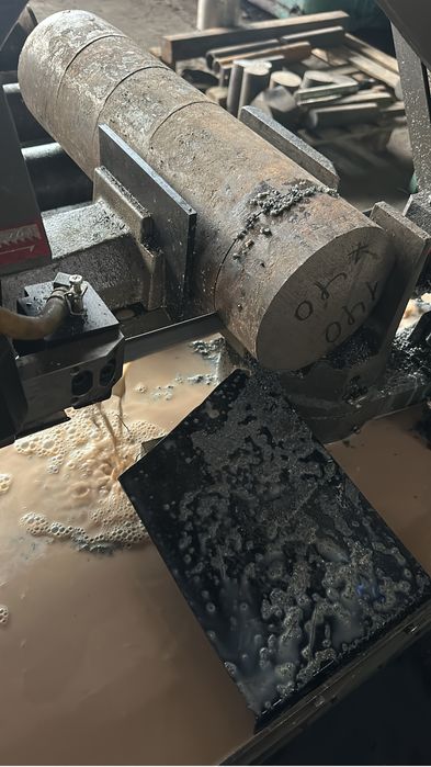 Токарь     Фрезеровшик