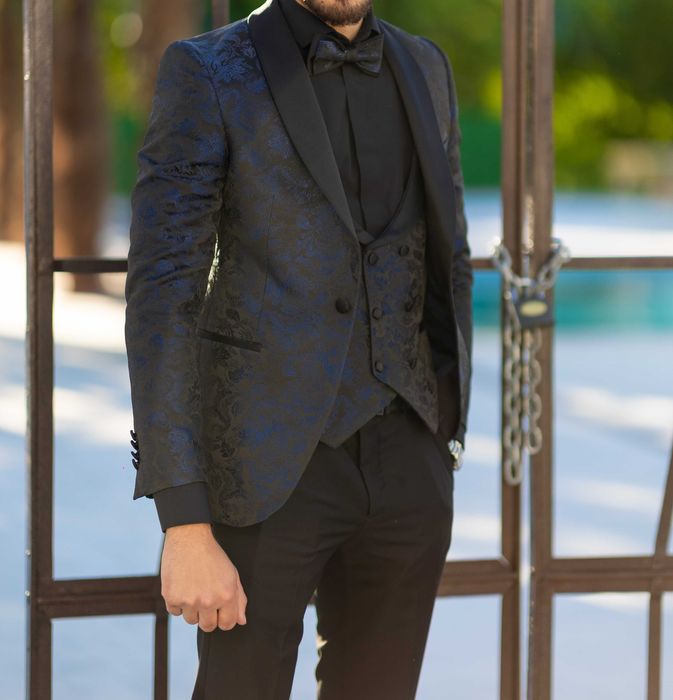 Мъжки костюм за абитуриентски бал S размер