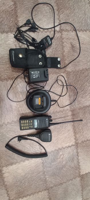 Продам рацию Моторолла,дальнего радиуса действия.